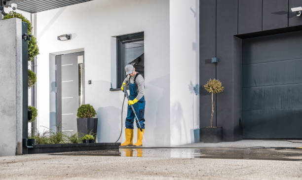 Animal Enclosure Cleaning in Trophy Clu, TX